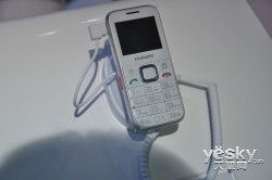 打造缤纷通信体验 华为精品齐发GSMA 2012通讯产品
